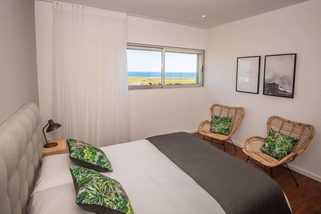 Cozy Sea View Apartment Near City & Airport Ponta Delgada Exterior foto